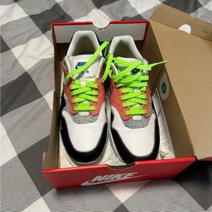 Nike  Air Max 1